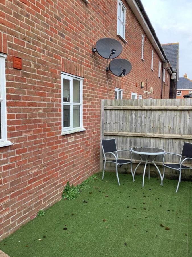 Villa Relaxing Townhouse In The Heart Of Bridport Extérieur photo
