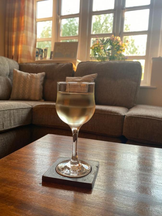 Villa Relaxing Townhouse In The Heart Of Bridport Extérieur photo