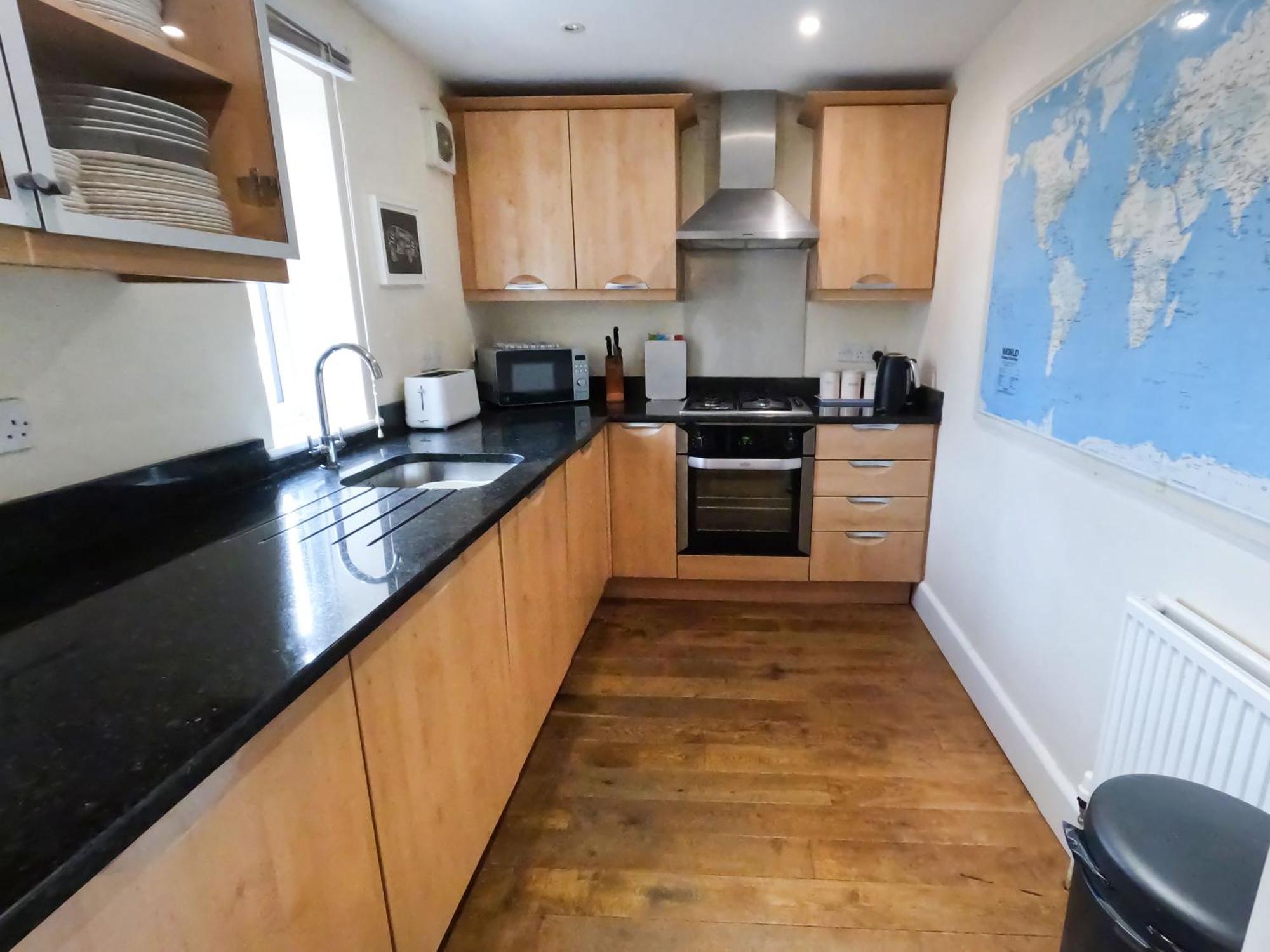 Villa Relaxing Townhouse In The Heart Of Bridport Extérieur photo